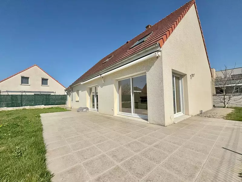 Maison, 157 m²