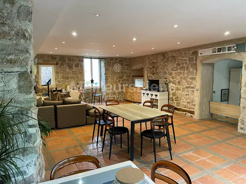 Maison, 290 m²