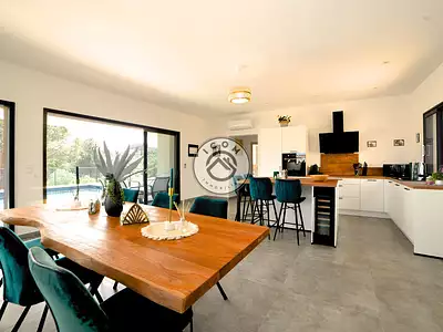 Maison, 155 m²