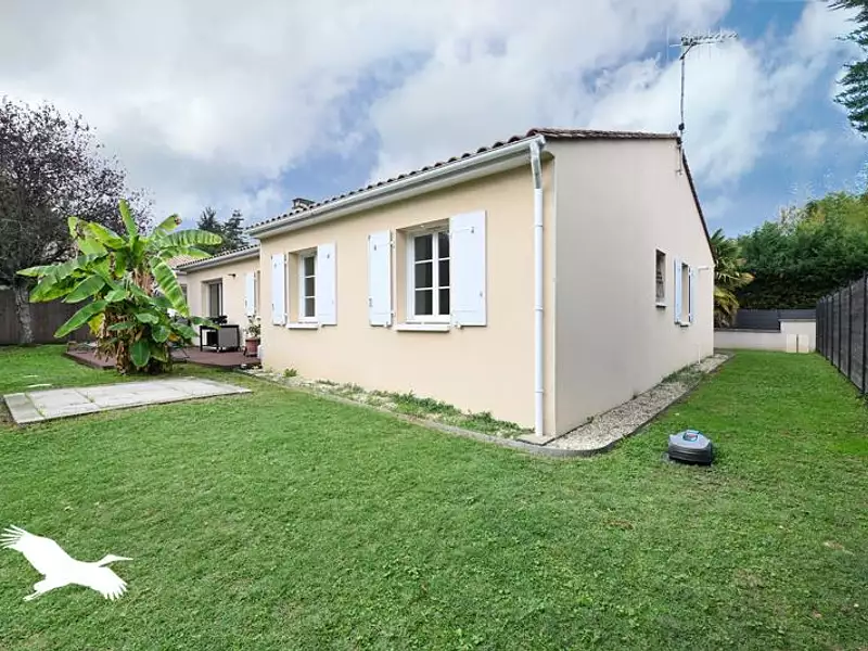Maison, 93 m²