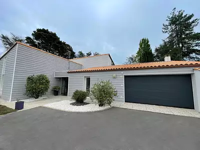 Maison, 213 m²