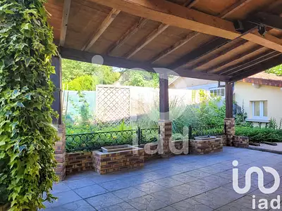 Maison, 94 m²