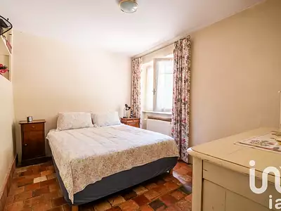 Maison, 236 m²
