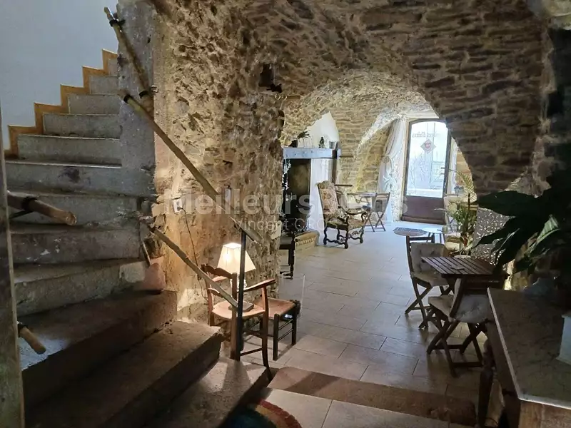 Maison, 290 m²