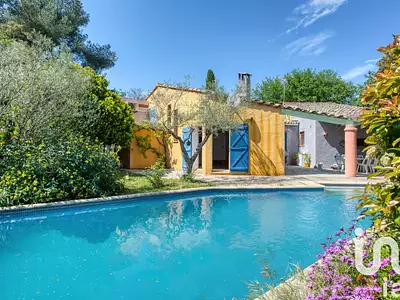 Maison, 130 m²