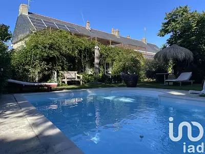 Maison, 275 m²