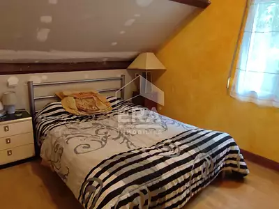 Maison, 255 m²