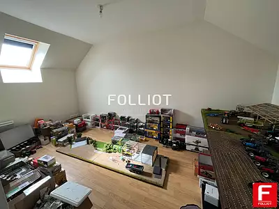 Maison, 166 m²