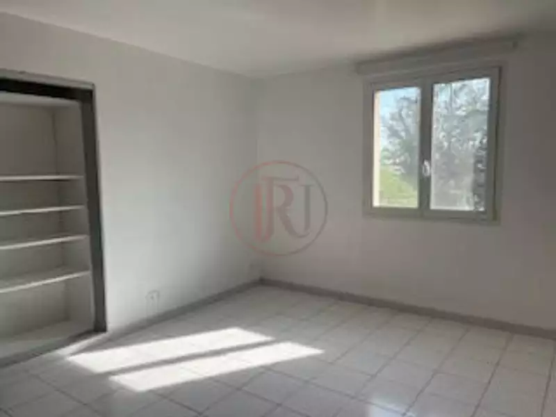 Maison, 200 m²