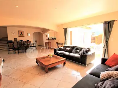 Maison, 129 m²
