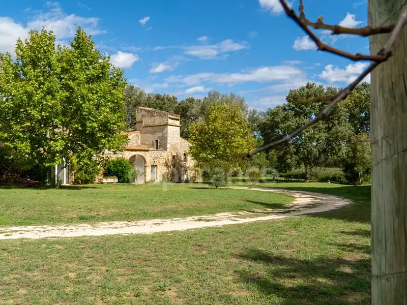 Maison, 560 m²