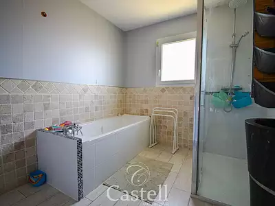 Maison, 183,24 m²