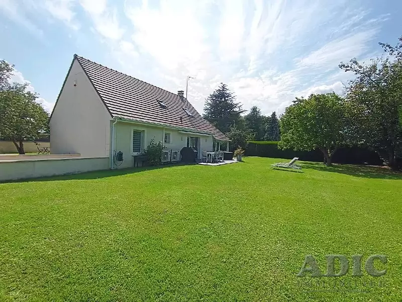 Maison, 185 m²