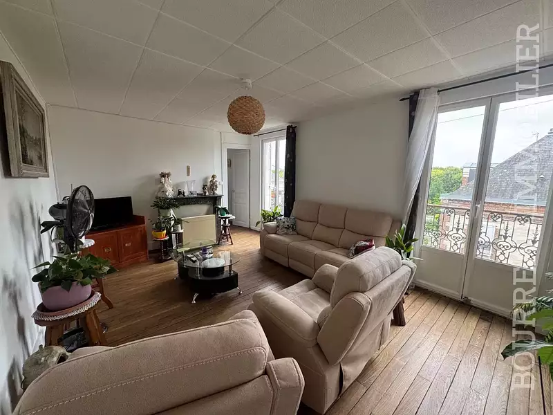 Immeuble, 227 m²