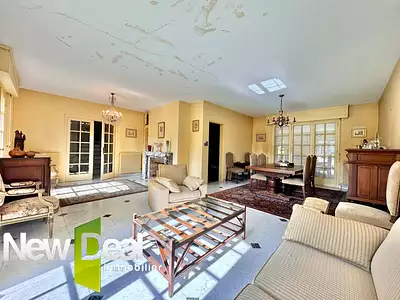 Maison, 240 m²