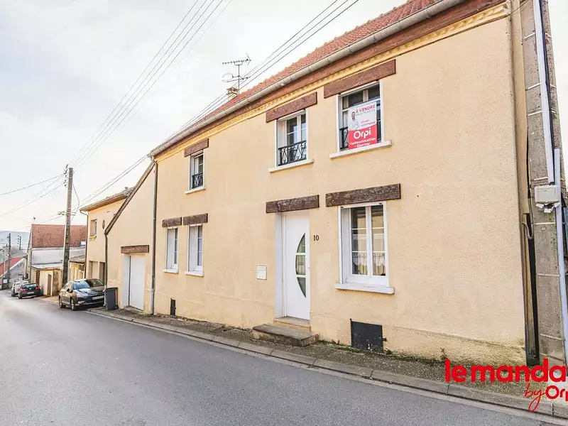 Maison, 200 m²