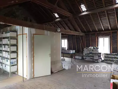 Immeuble, 130 m²