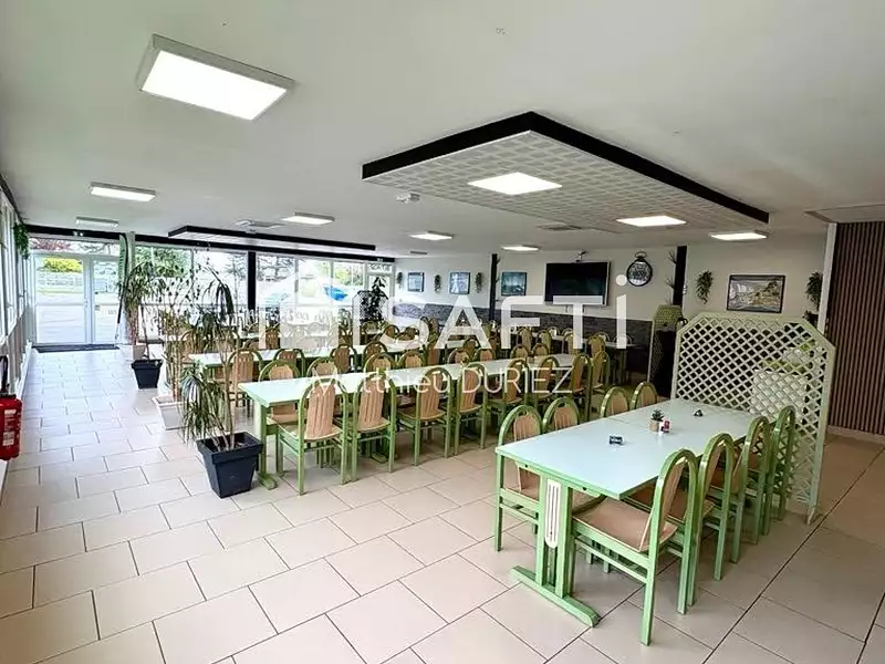 Divers, 250 m²