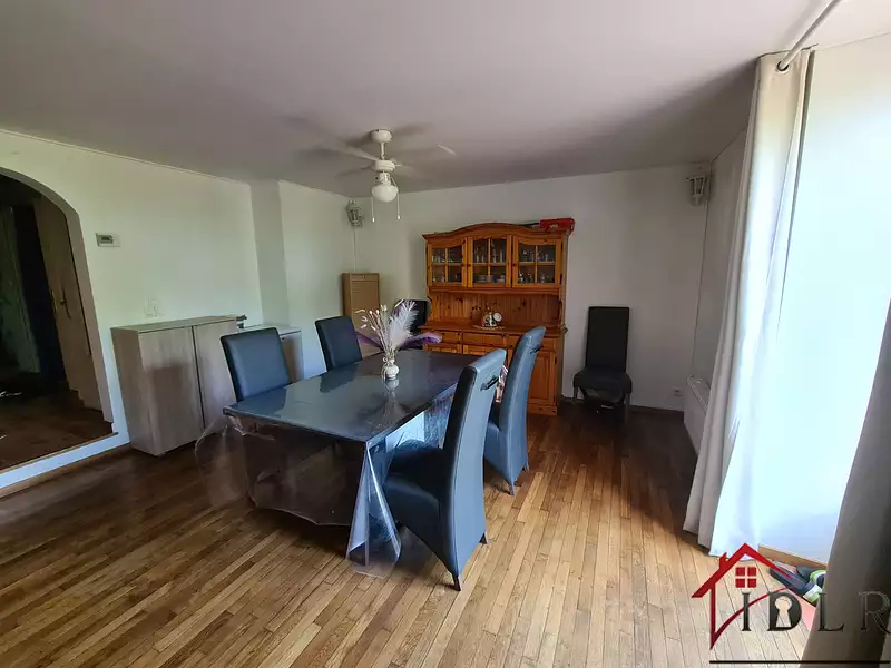 Maison, 92 m²