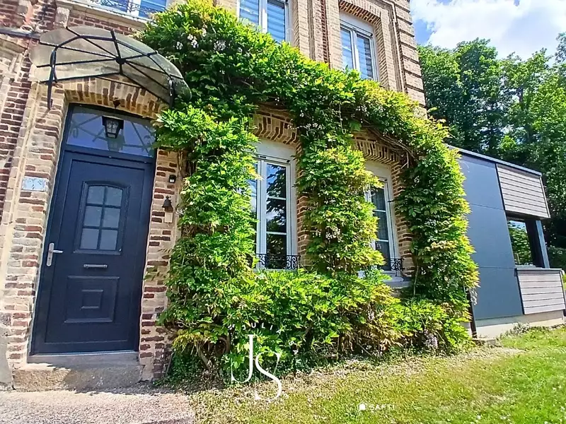 Maison, 171 m²