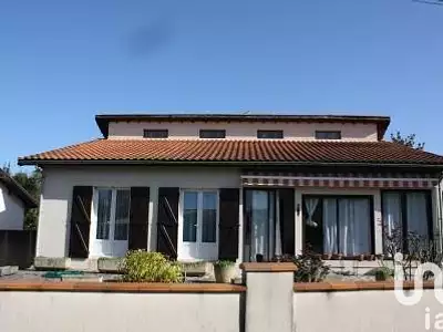 Maison, 151 m²