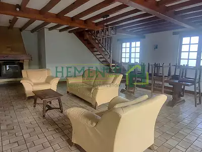 Maison, 167 m²