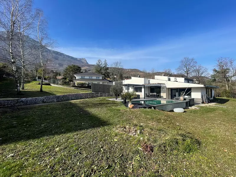 Maison, 190 m²