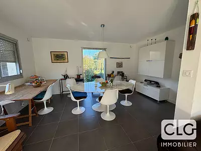 Maison, 147 m²