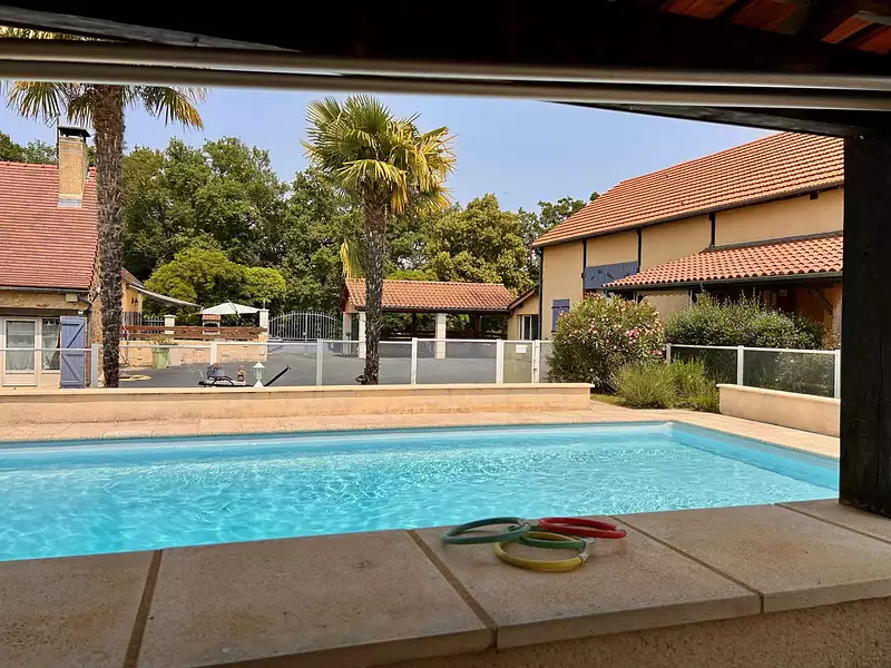 Maison, 315 m²