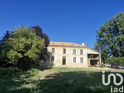 Maison, 197 m²