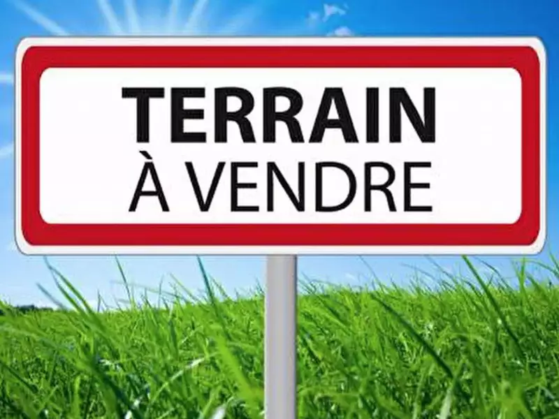 Terrain, 600 m²