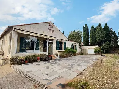 Maison, 198 m²