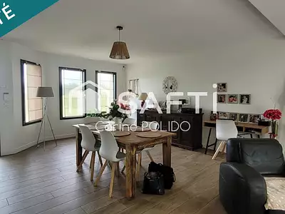 Maison, 166 m²