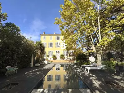 Maison, 360 m²