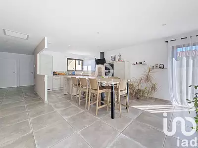 Maison, 123 m²