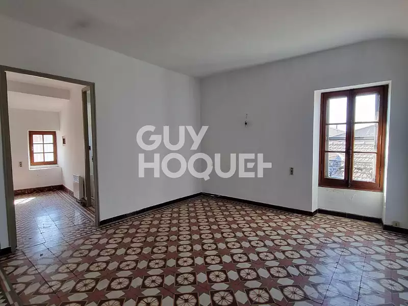 Immeuble, 293 m²