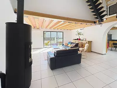 Maison, 250 m²