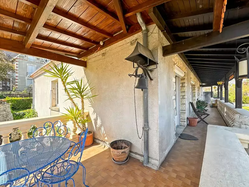 Maison, 220 m²