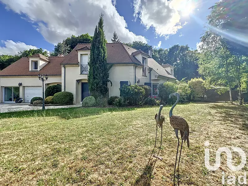 Maison, 227 m²