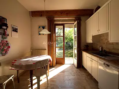 Maison, 244 m²