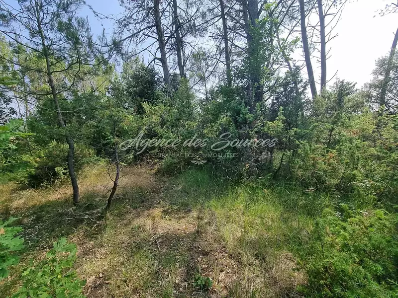 Terrain, 2 634 m²