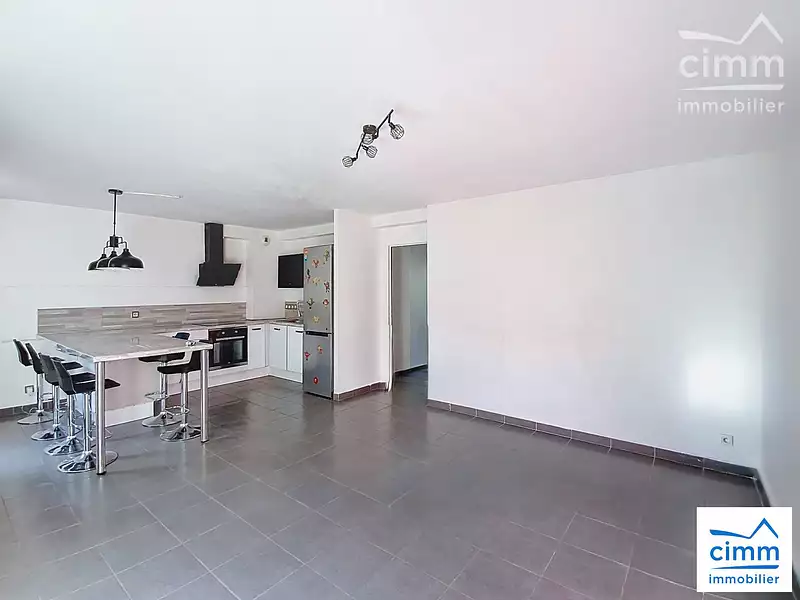 Maison, 97 m²