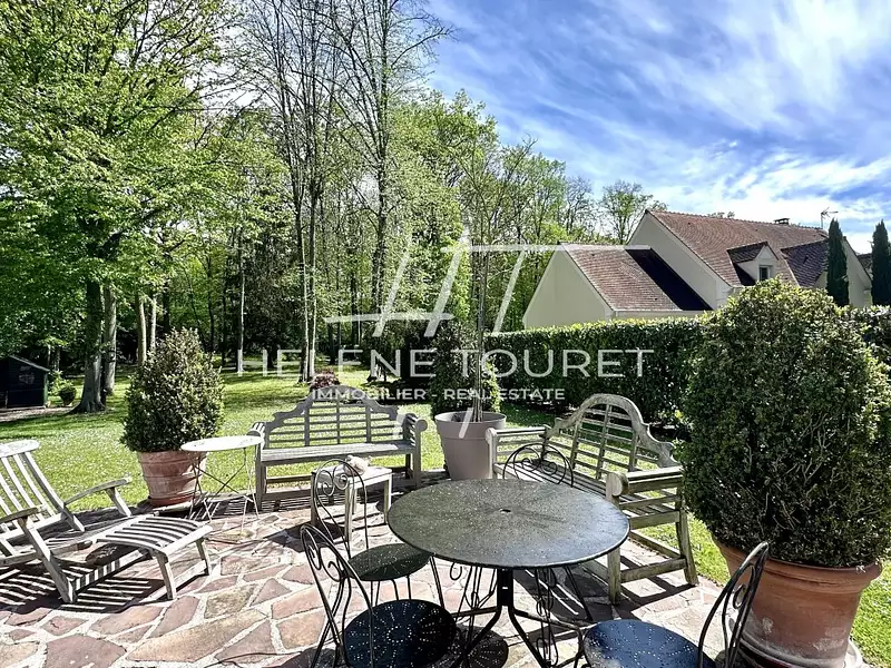 Maison, 228 m²