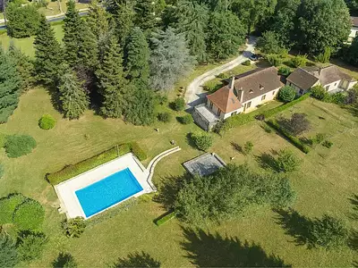 Maison, 230 m²