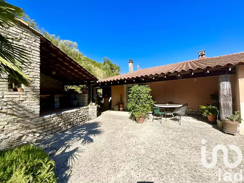 Maison, 158 m²