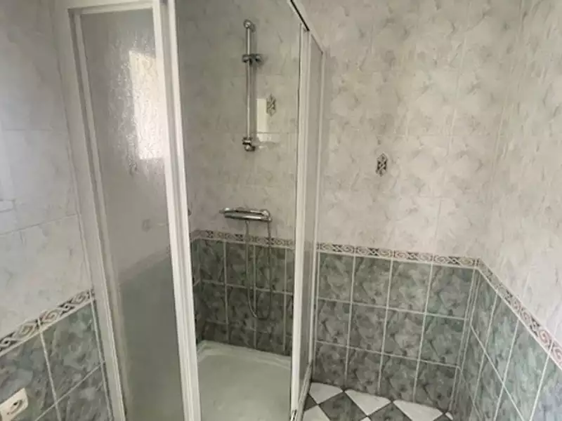 Maison, 180 m²