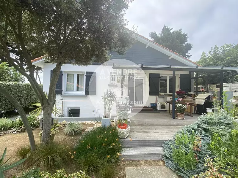 Maison, 121 m²