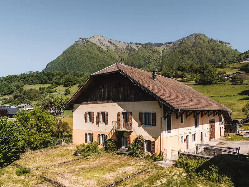 Maison, 320 m²