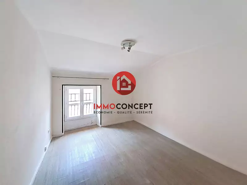 Immeuble, 136 m²