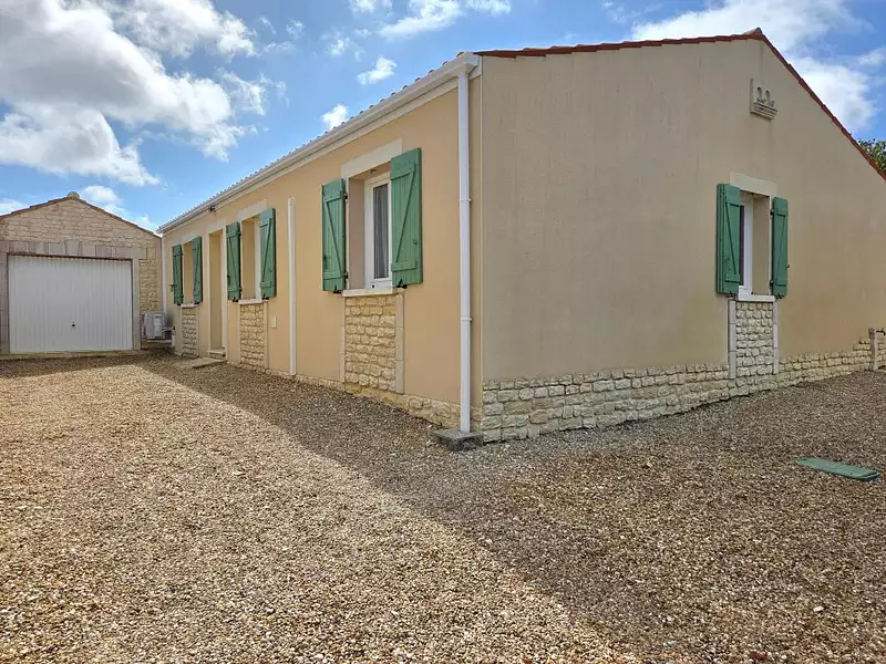 Maison, 96 m²